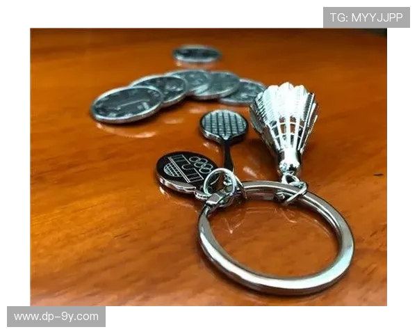 创意足球球钥匙扣让日常携带更具运动活力魅力设计分享亮点推荐款